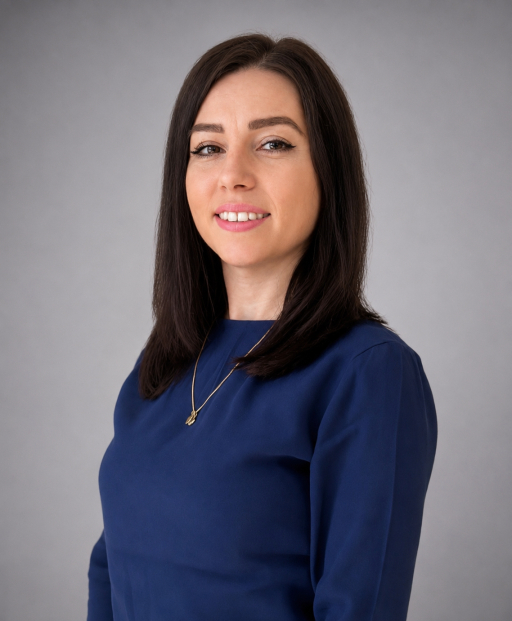 Росица Николова