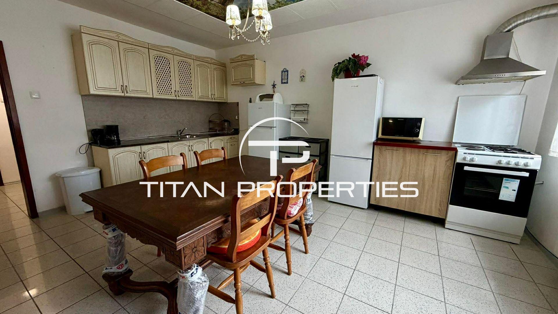 Къща, под наем, гр. Каварна