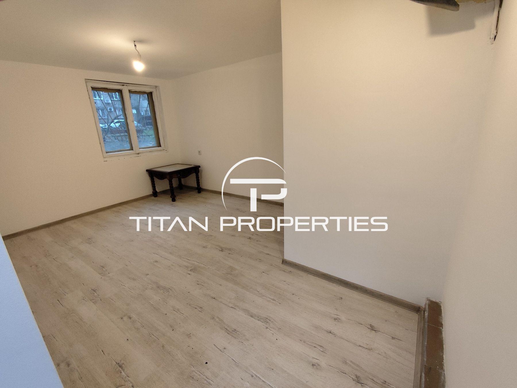 За продажба в Пловдив офис Център П ID 2105925