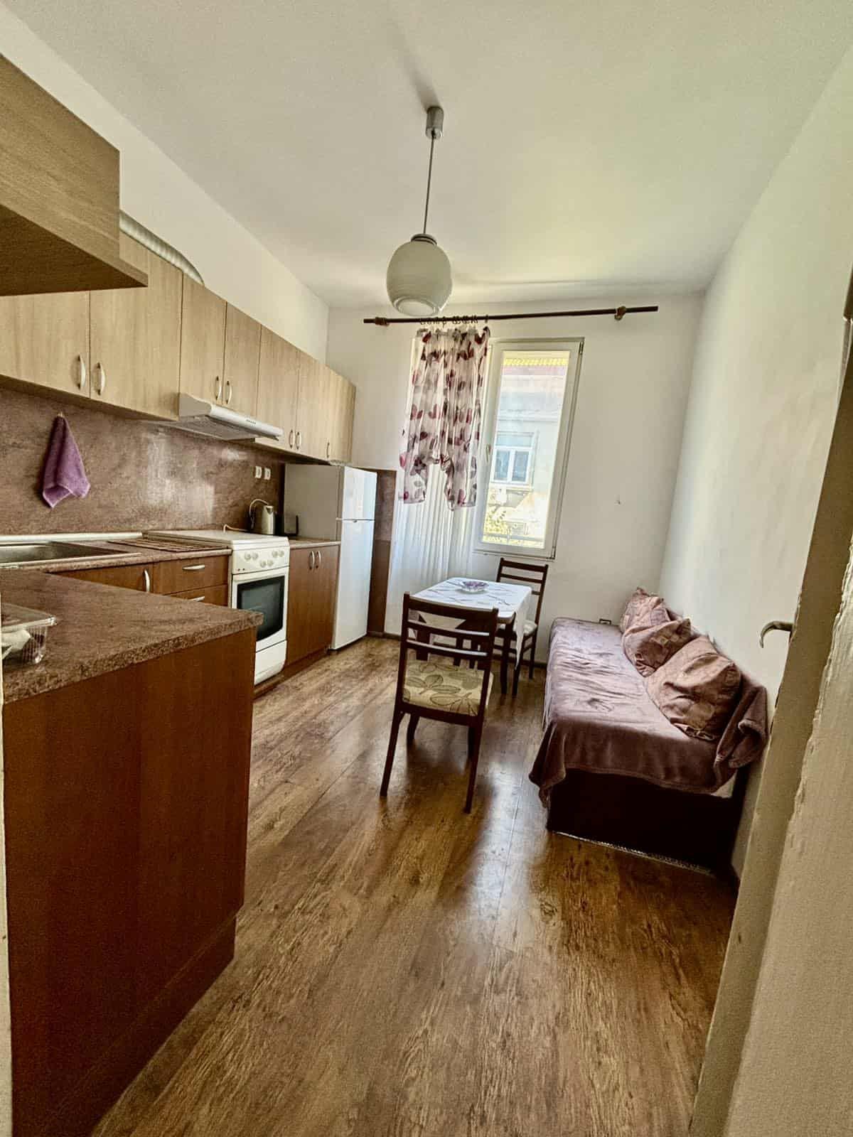 Под наем в Варна двустаен Гръцка махала ID 2162758