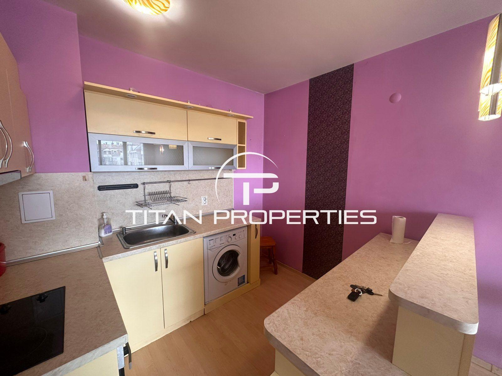 Двустаен апартамент в ж.к Възраждане