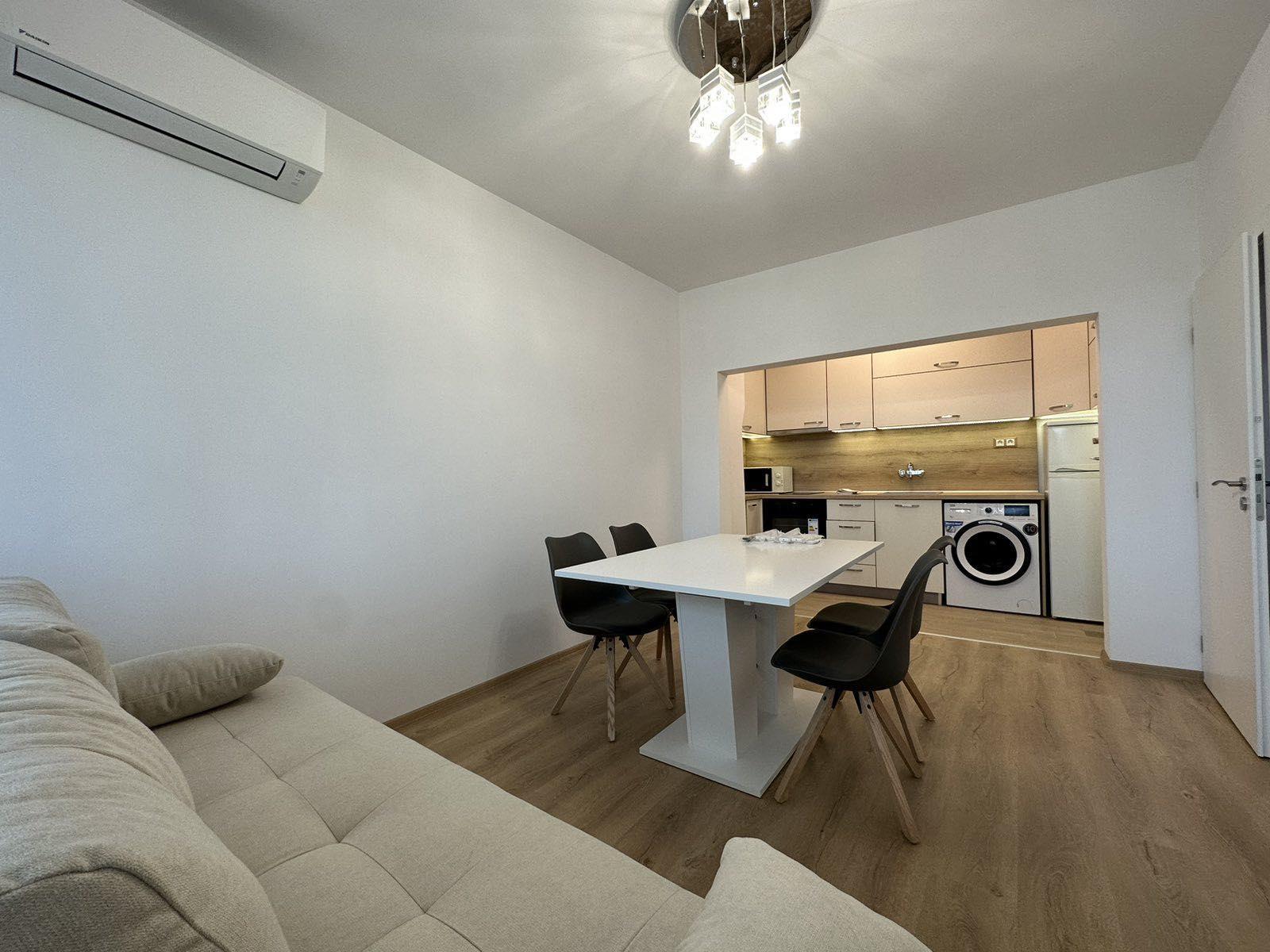 Под наем в Варна тристаен Спортна зала ID 2177215