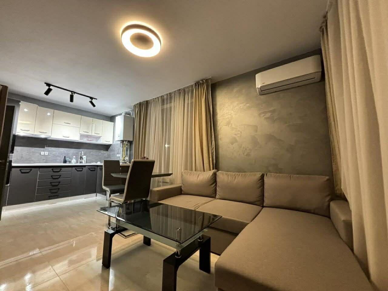 Двустаен, под наем, жк. Младост 4