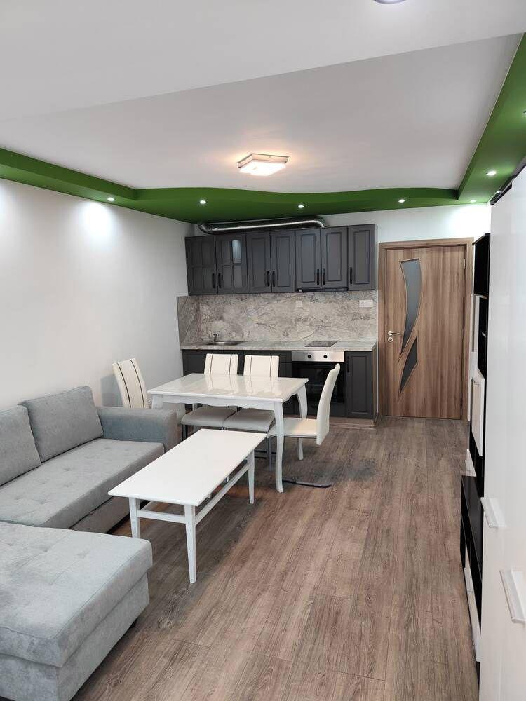 Под наем в Бургас тристаен Славейков ID 2213049