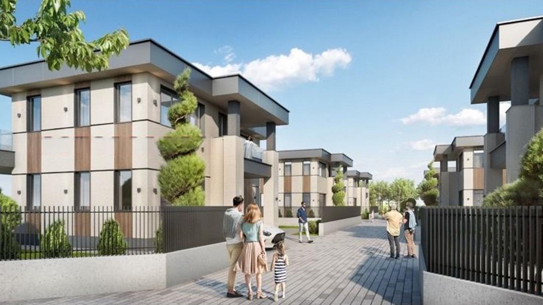 Двуетажна къща в затворен комплекс в жк. Остромила