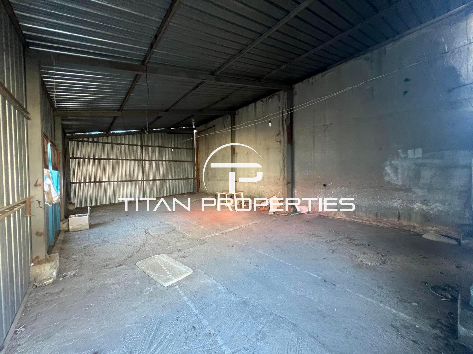 Промишлен имот, под наем, Пети Километър