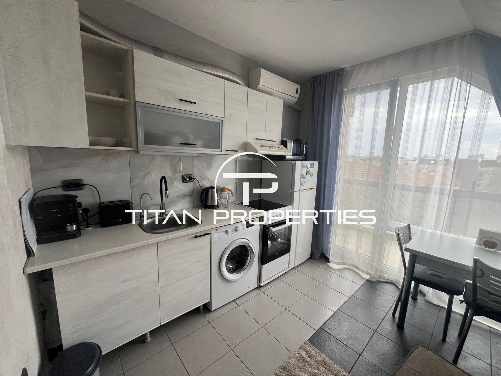 Двустаен апартамент с АКТ 16 в кв. Сарафово с панорамна тераса