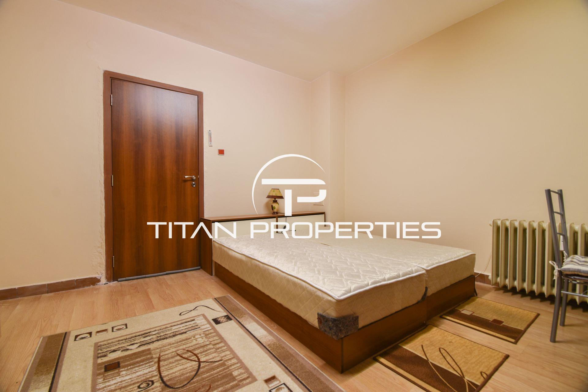 Двустаен, под наем, Център