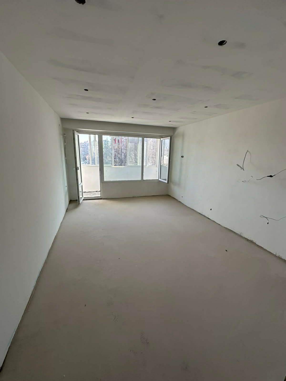 За продажба в Бургас двустаен Изгрев ID 2107336