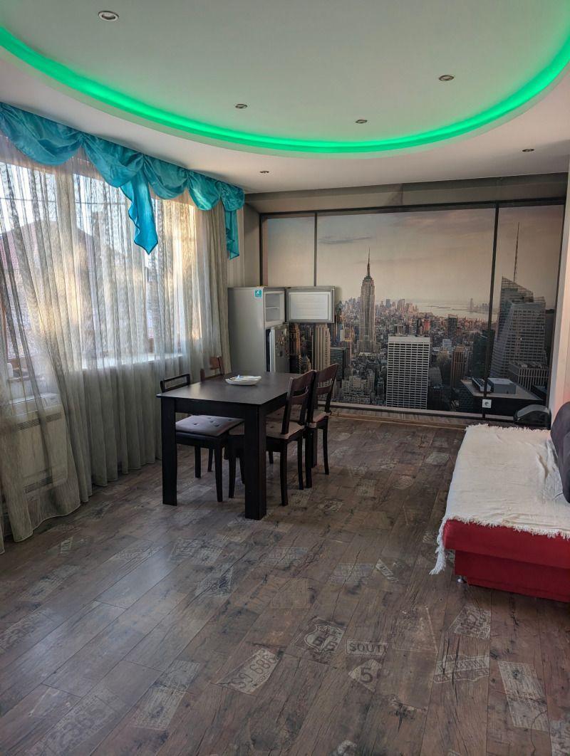 Тристаен, под наем, жк. Левски 