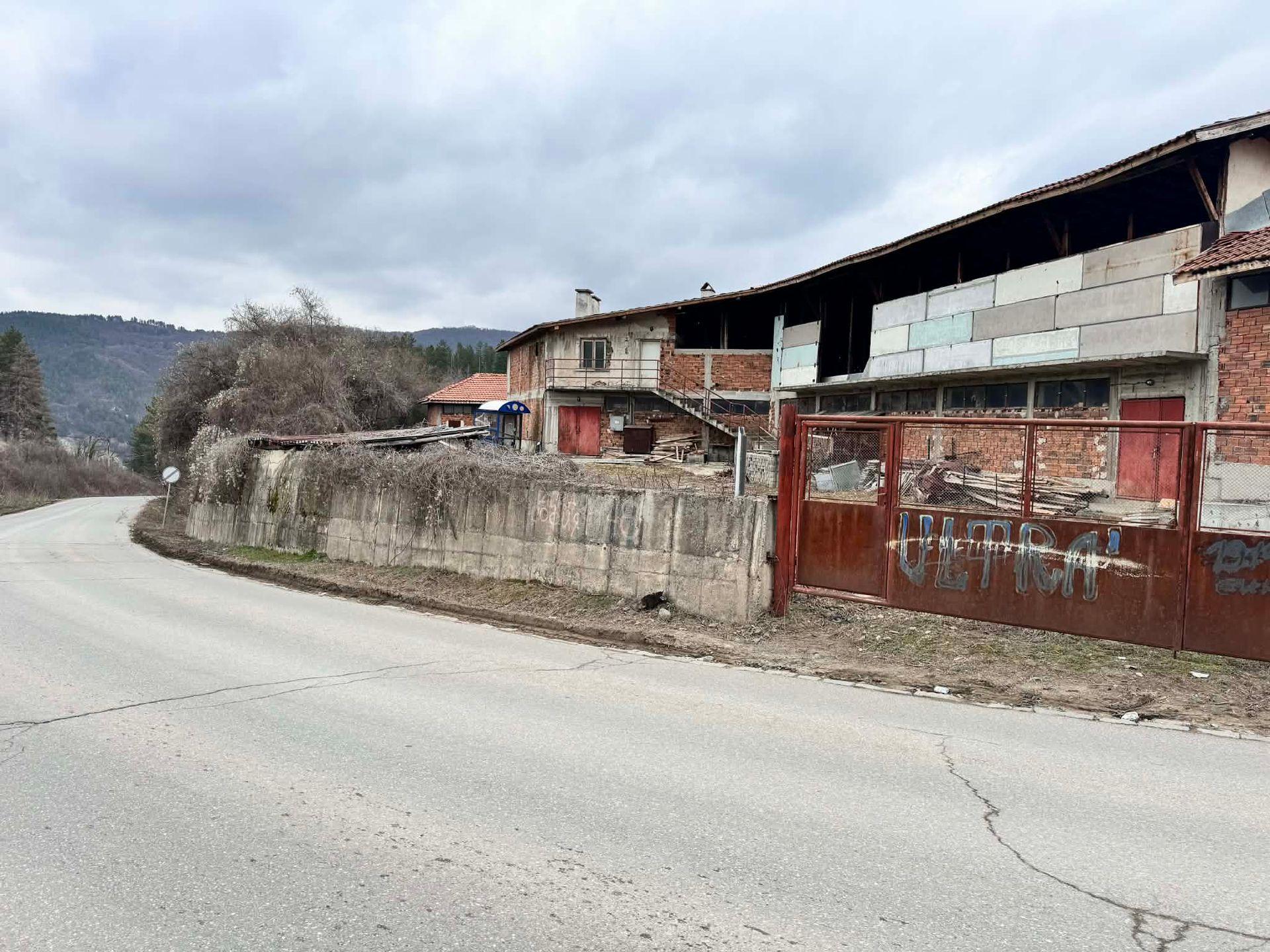 За продажба в София къща Панчарево ID 2107636