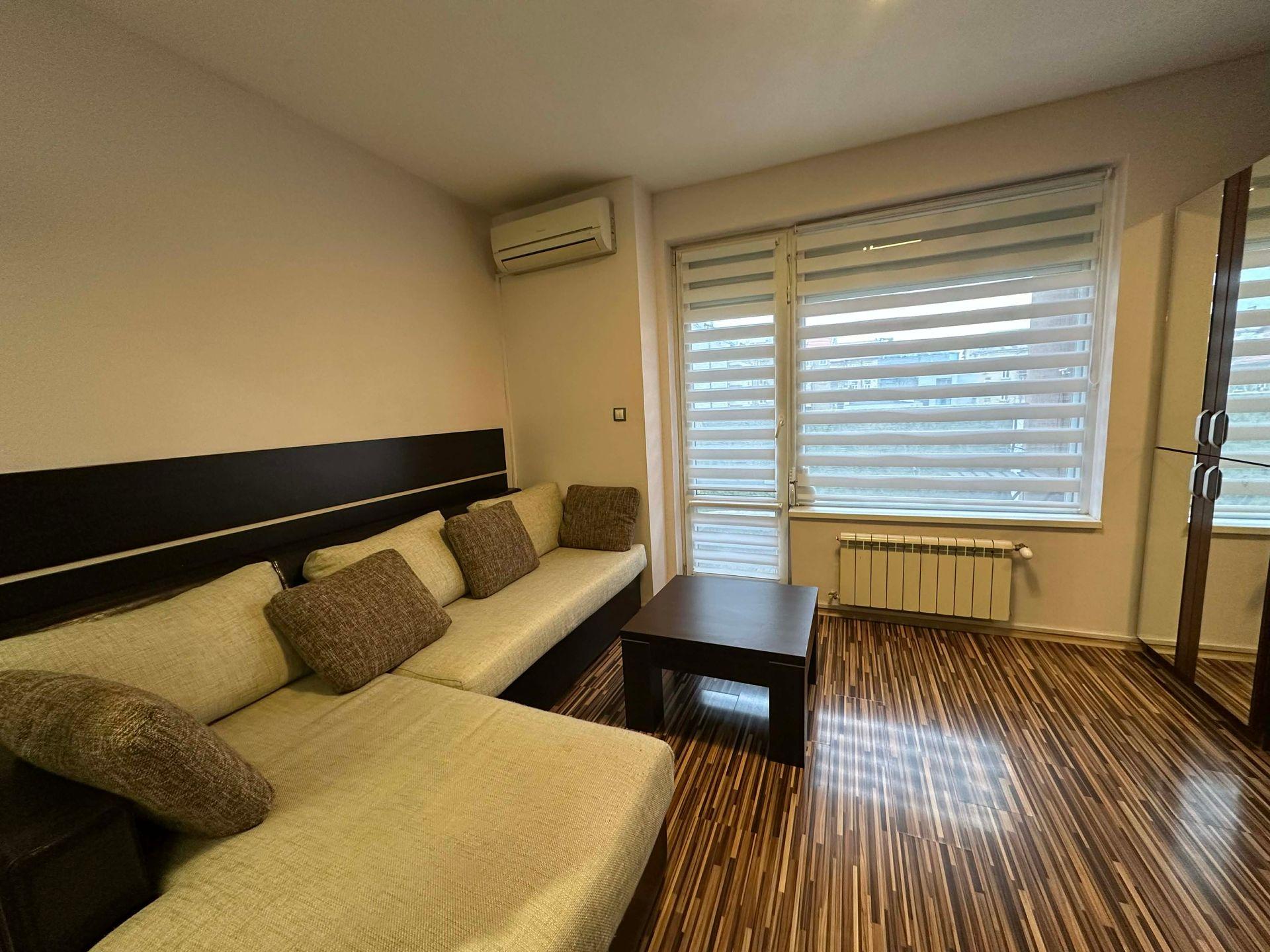 Под наем в София двустаен Център ID 2221281