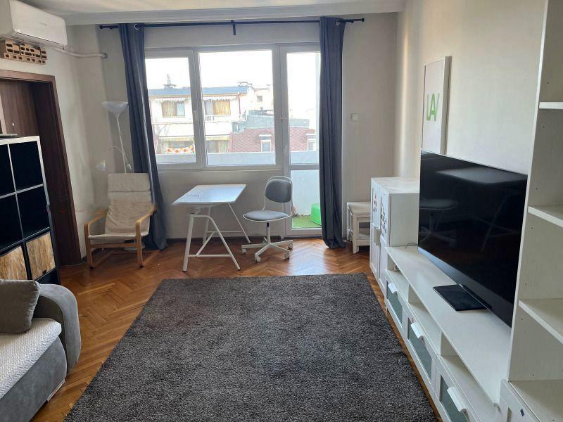 Тристаен, под наем, жк. Борово