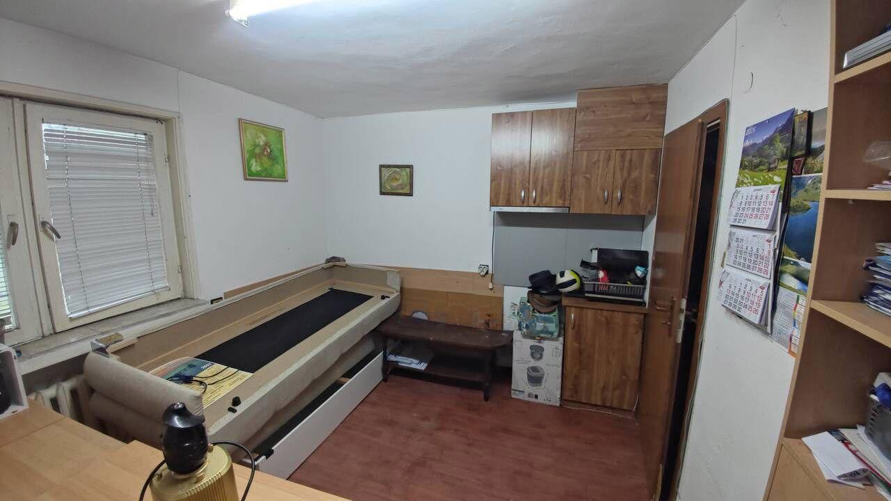 Офис, под наем, ж.к Лазур