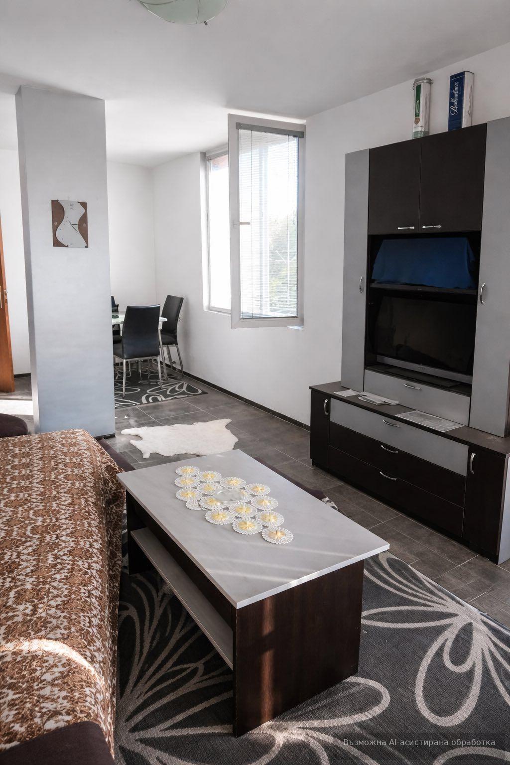 Тристаен, под наем, жк. Княжево