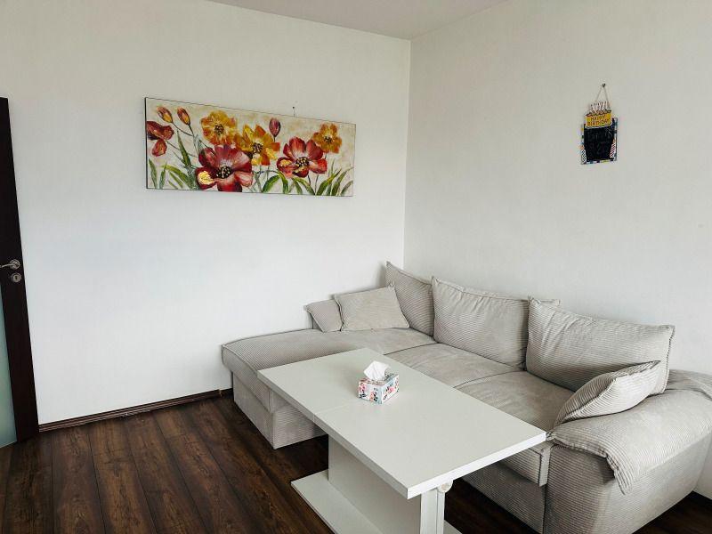 Тристаен, под наем, жк. Гоце Делчев