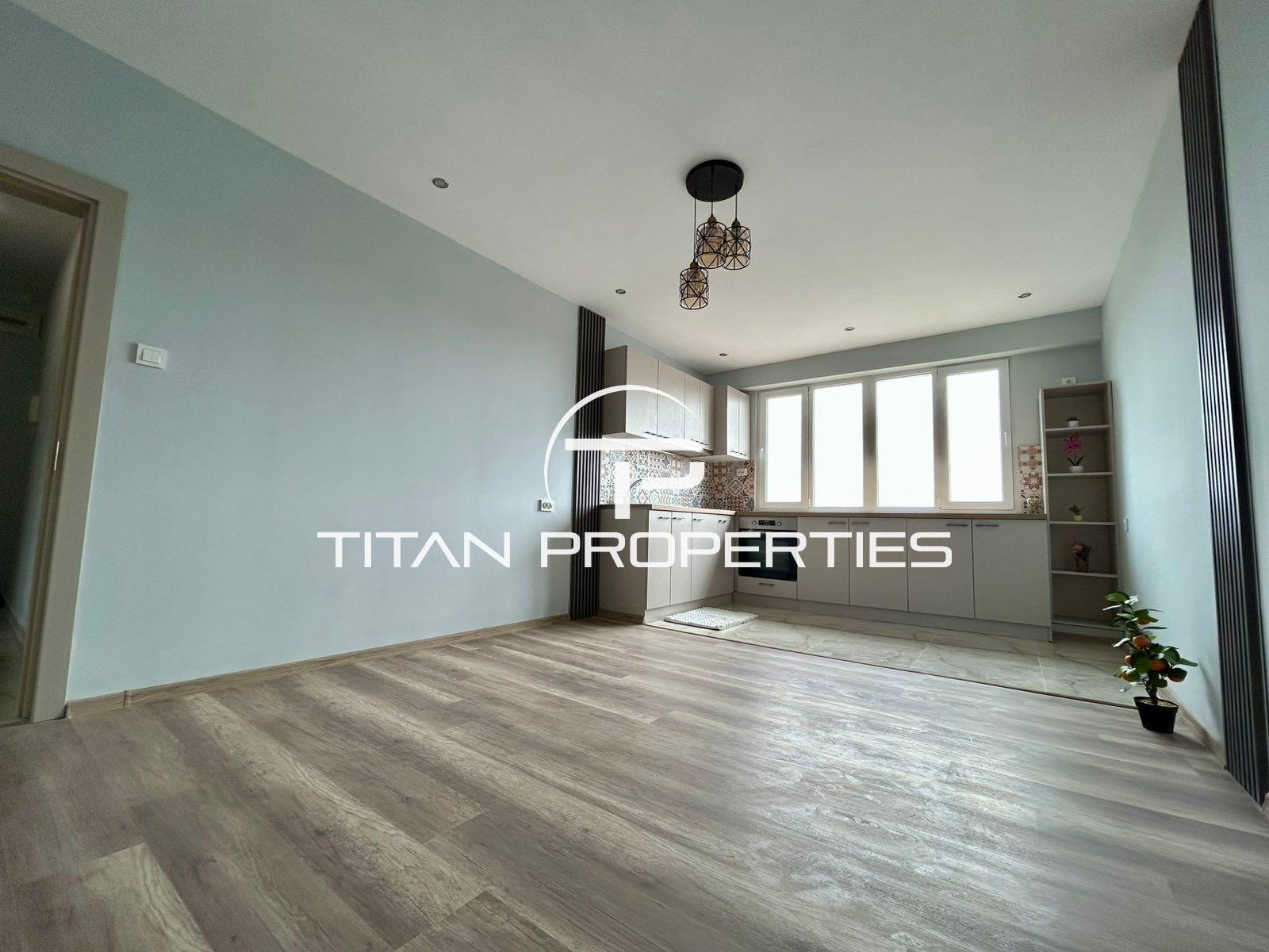 За продажба в Пловдив тристаен Кючук Париж ID 2109342