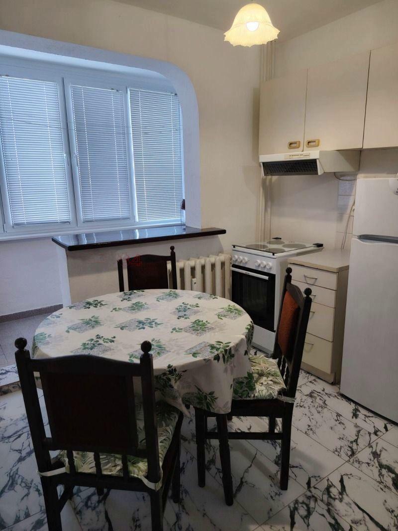 Двустаен, под наем, жк. Връбница 2