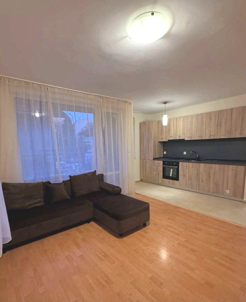 Двустаен, под наем, жк. Оборище