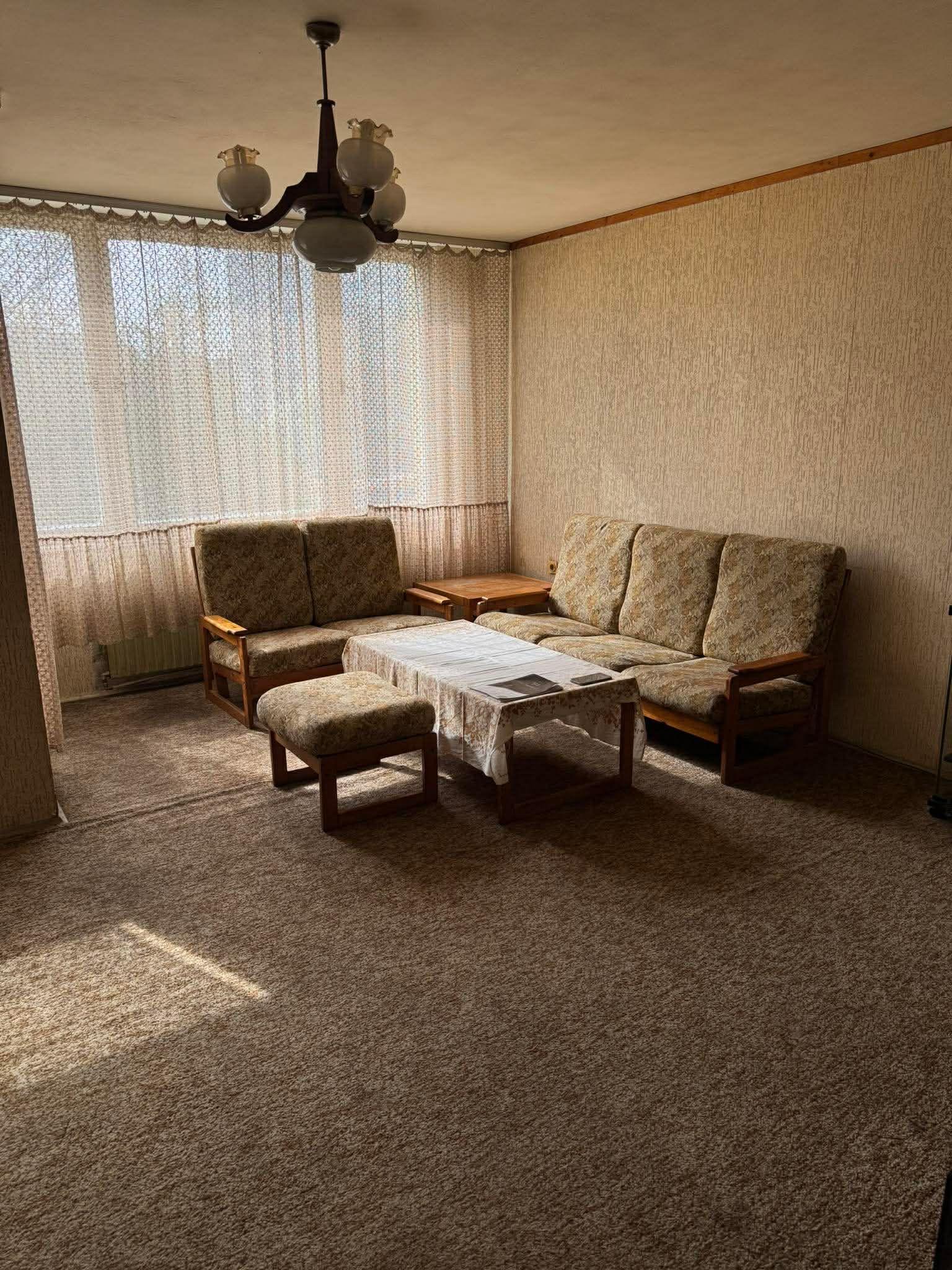 Двустаен, под наем, ж.к Дианабад 