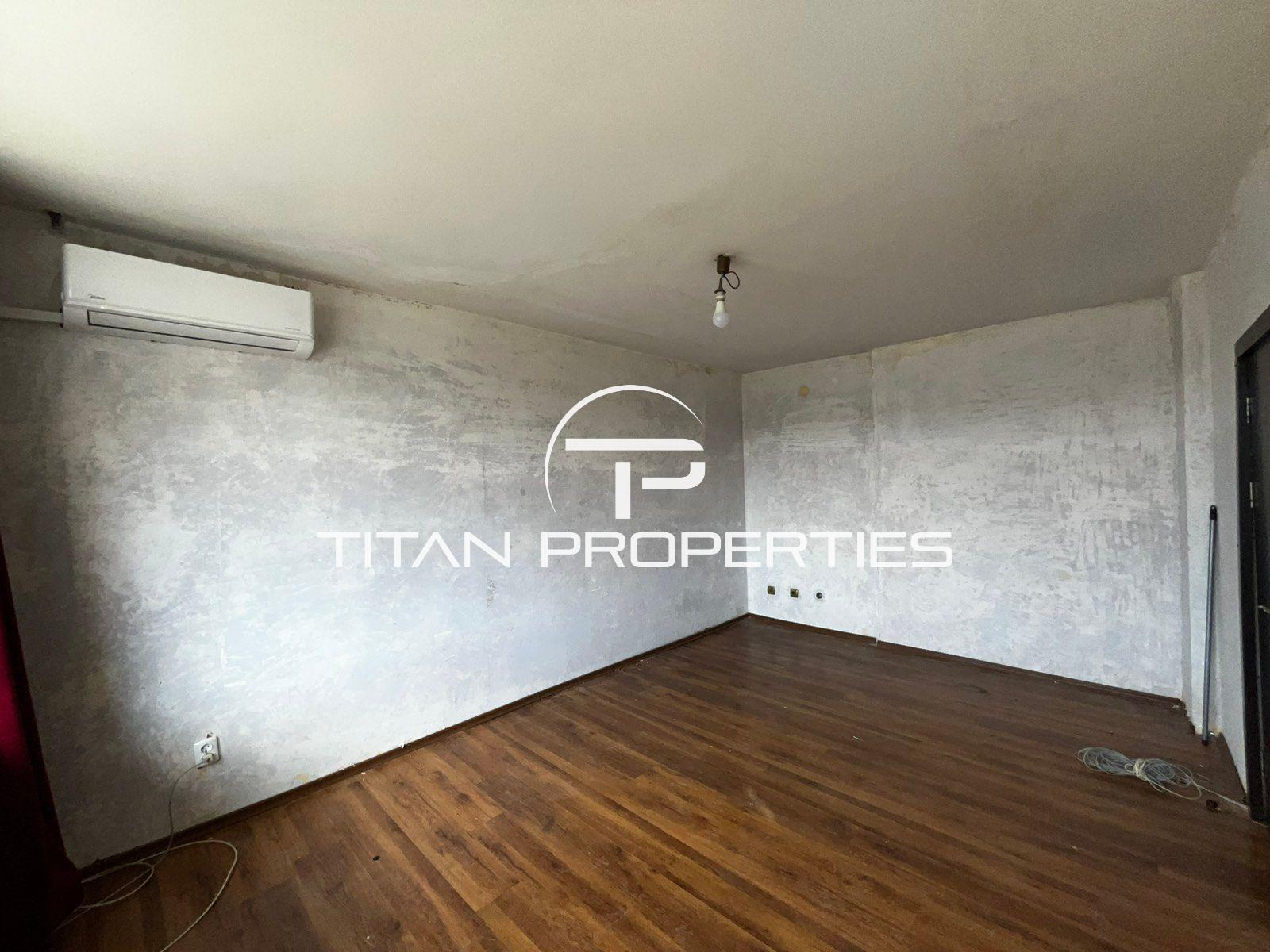 За продажба в Пловдив тристаен Кючук Париж ID 2104748