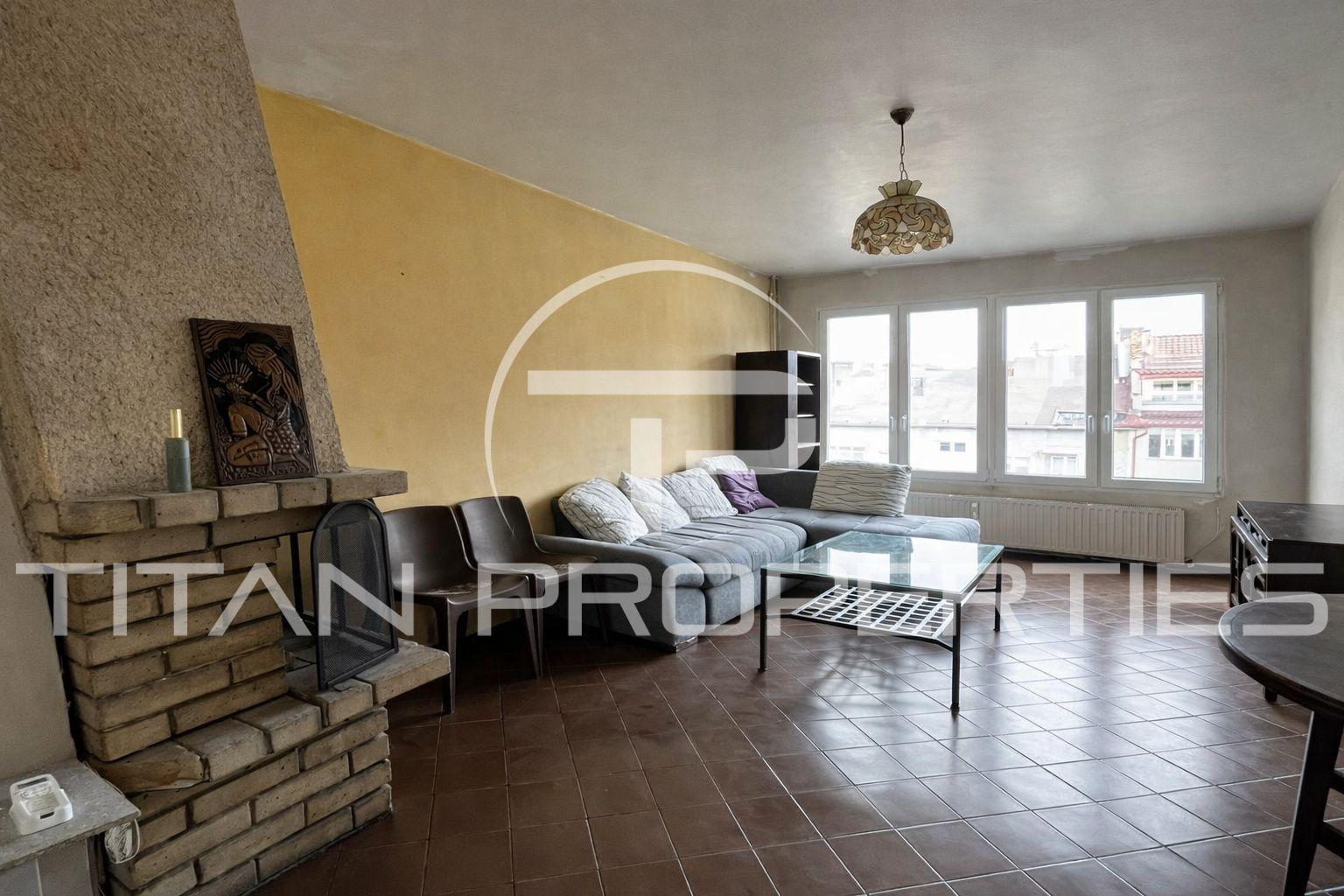 За продажба в София тристаен Център ID 2105732