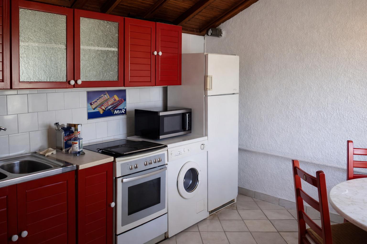 Двустаен, под наем, жк. Горна баня