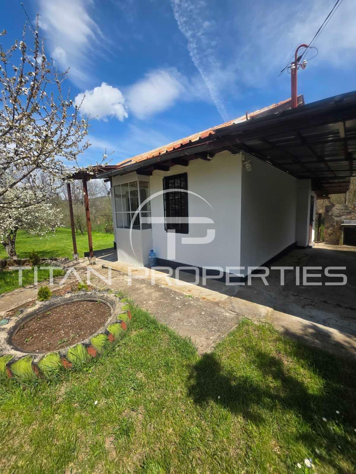 Къща за продажба в с.Друган