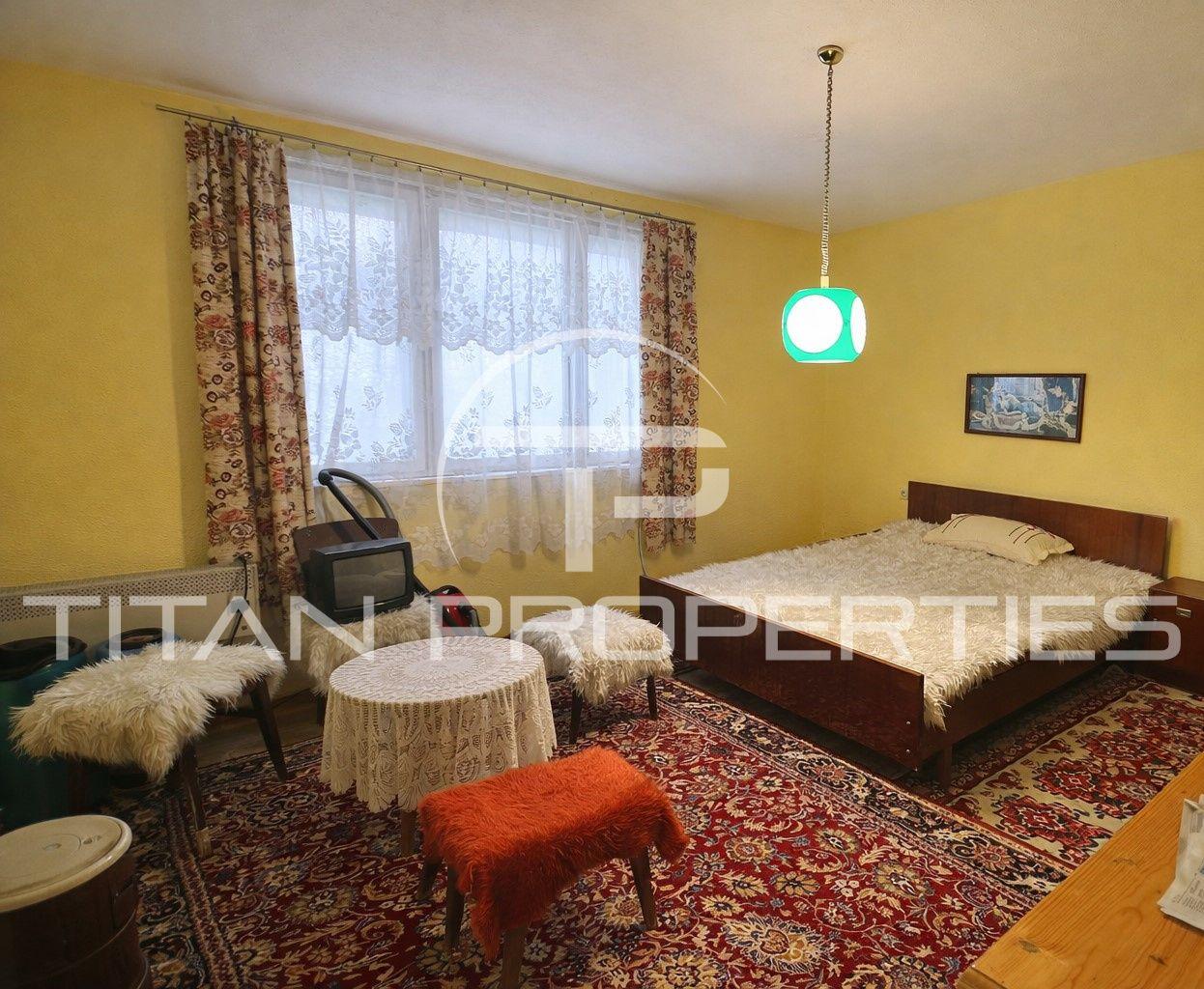 За продажба в София къща Извън София ID 2109582