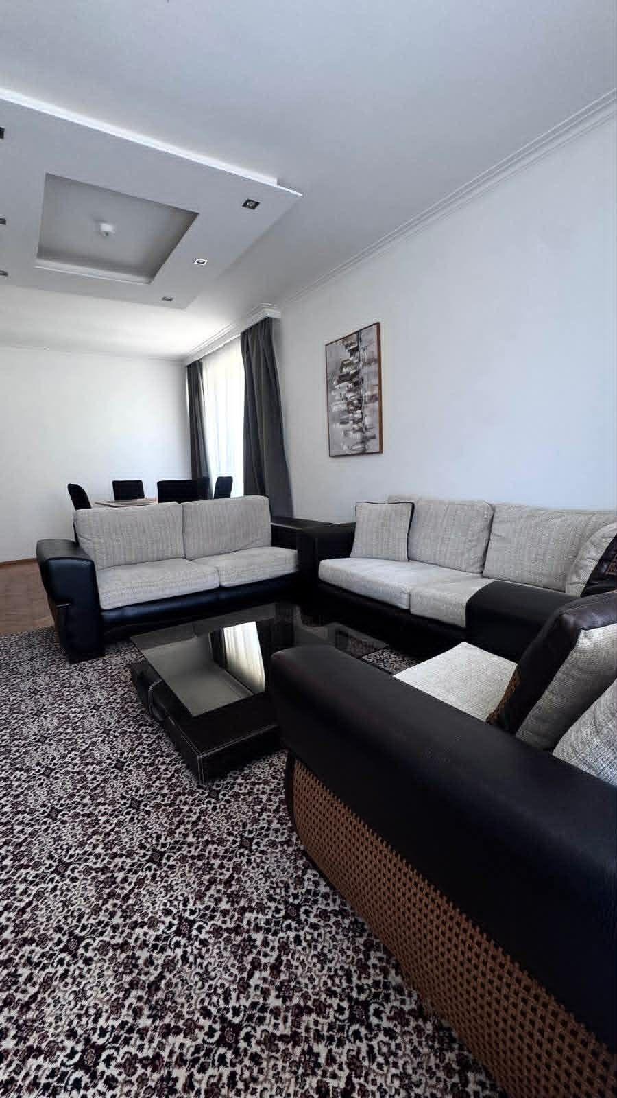 Четиристаен, под наем, Център-НДК