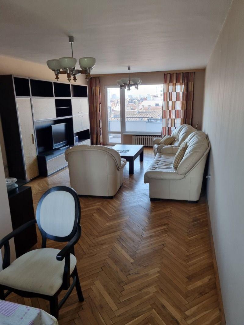 Тристаен, под наем, жк. Гео Милев