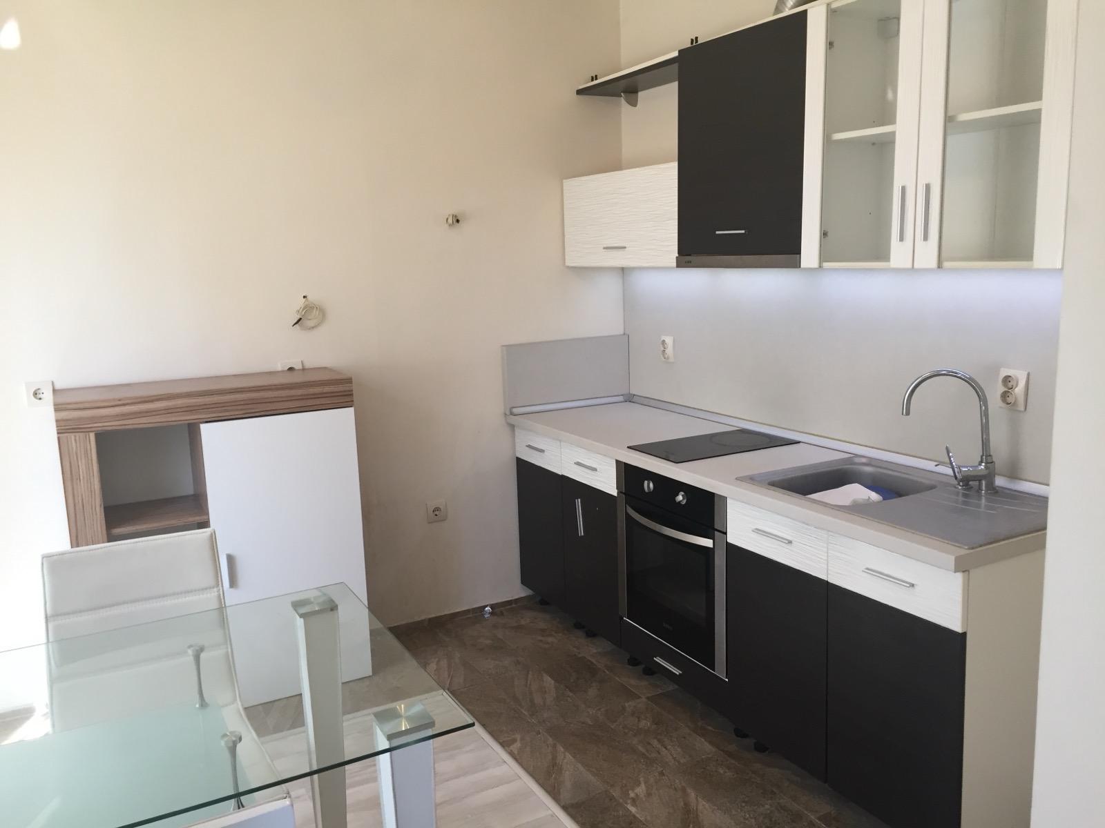 Двустаен, под наем, Център 