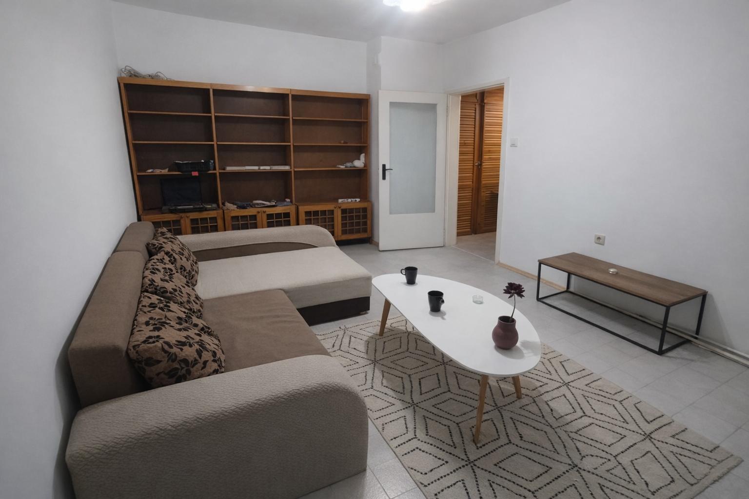 Двустаен, под наем, жк. Банишора