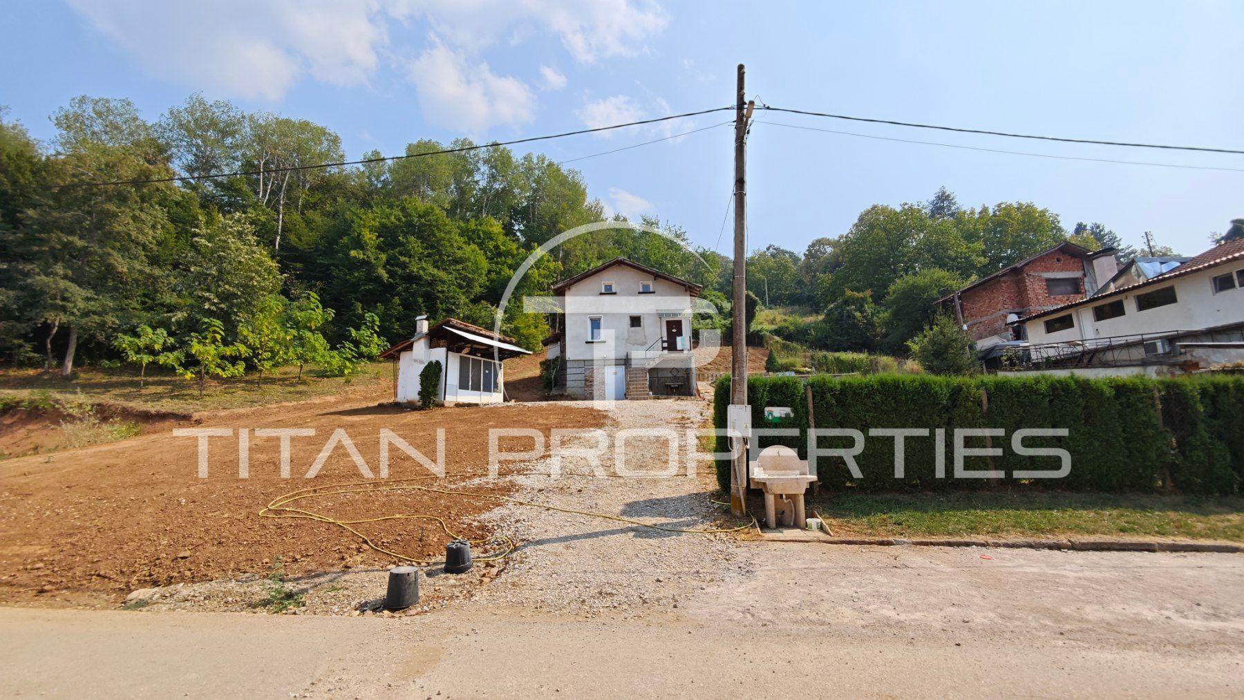 За продажба в София къща Извън София ID 2089950